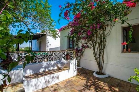 Duarte Holiday home